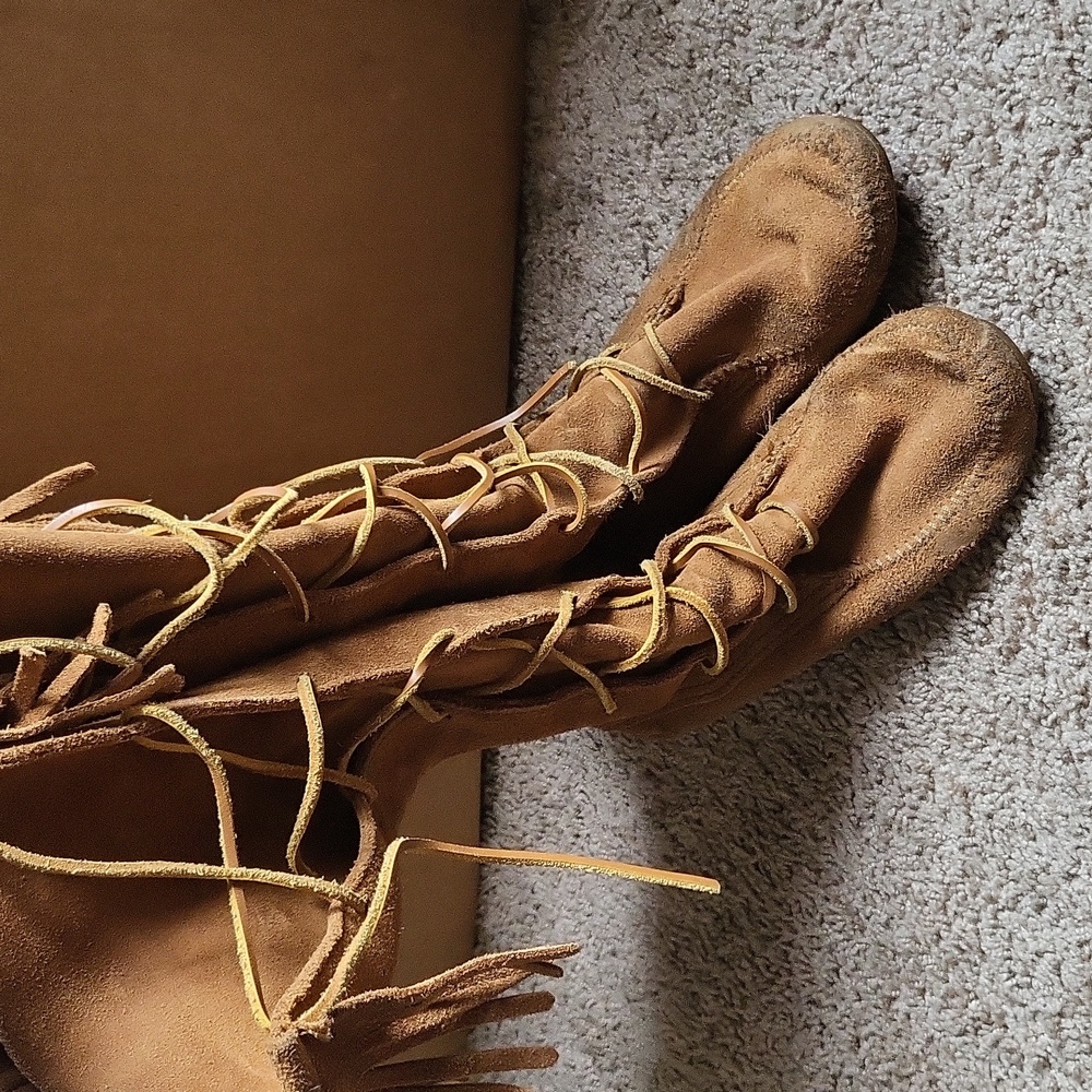 Minnetonka Moccasins Knee High 1428 Sz9